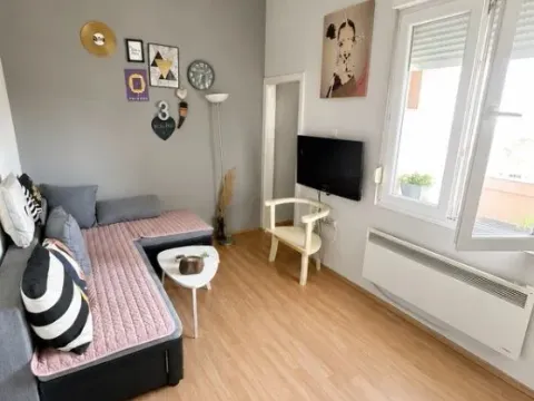 Prodaja, trosoban stan, 70m², Centar, Podgorica - image 2