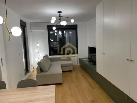 Rent, two bedroom apartment, 40m², Gundulićev Venac, Beograd