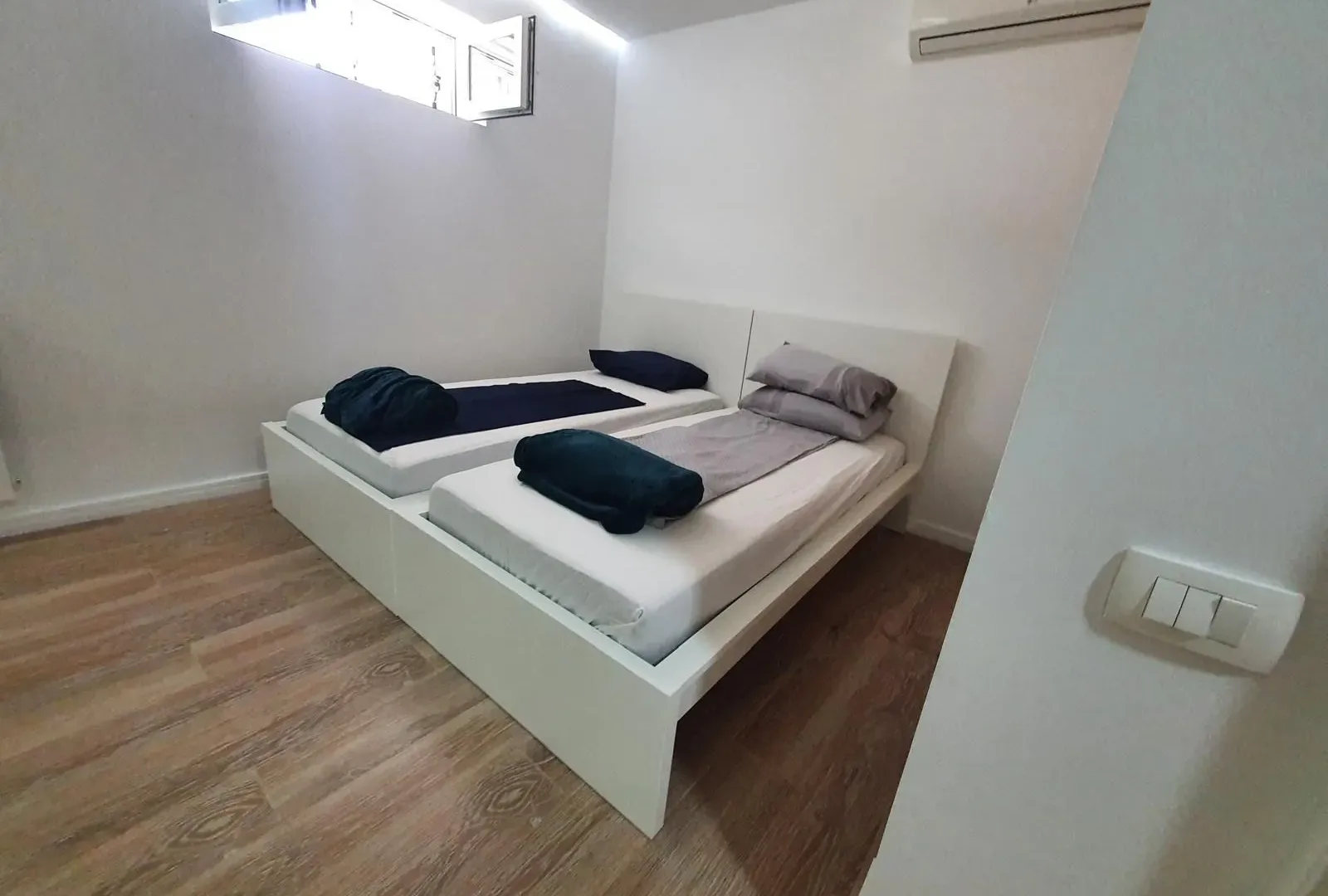 Prodaja, dvosoban stan, 93m², Kalimanj, Tivat