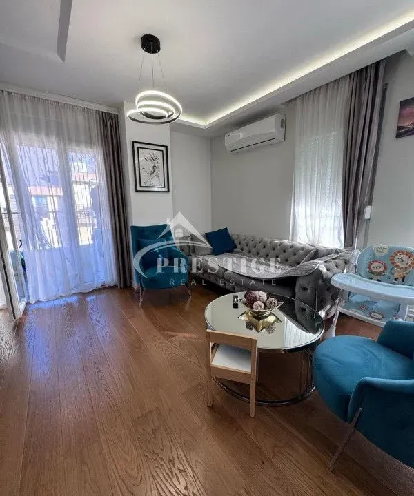 Prodaja, dvosoban stan, 72m², Ljubović, Podgorica