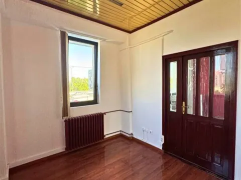 Izdavanje, poslovni prostor, 75m², Savski Venac, Beograd - image 12