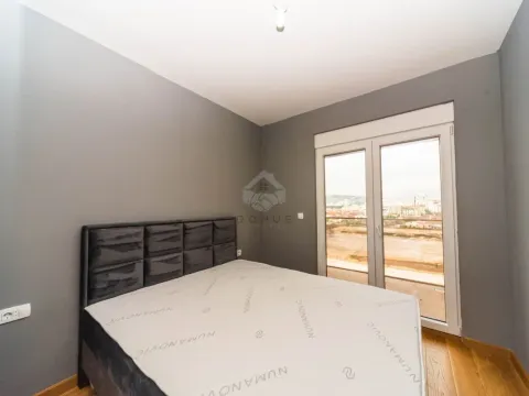 Izdavanje, jednosoban stan, 47m², New City, Podgorica - image 6