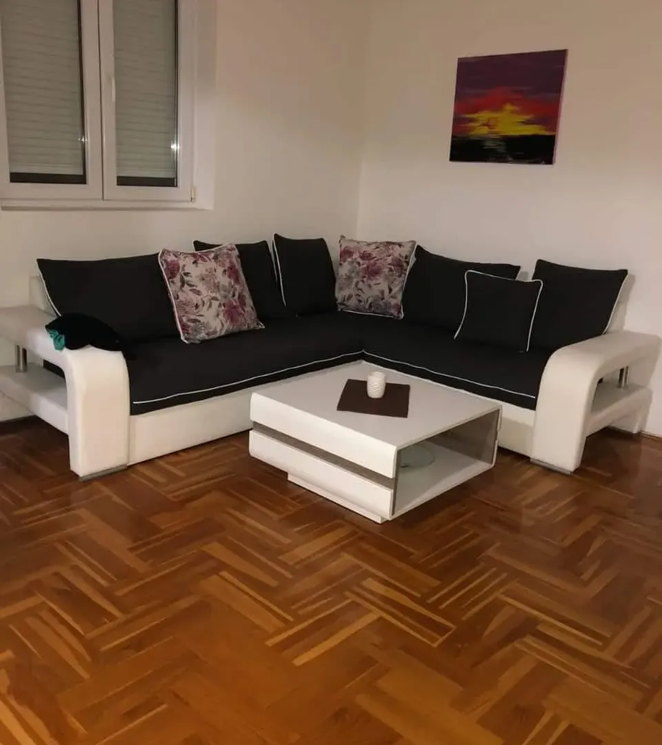 Rent, one bedroom apartment, 52m², 1 maj, Podgorica