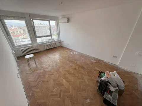 Izdavanje, poslovni prostor, 50m², Centar, Niš - image 2