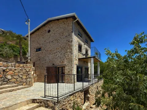 Prodaja, kuća, 102m², Dabezići, Bar - image 12