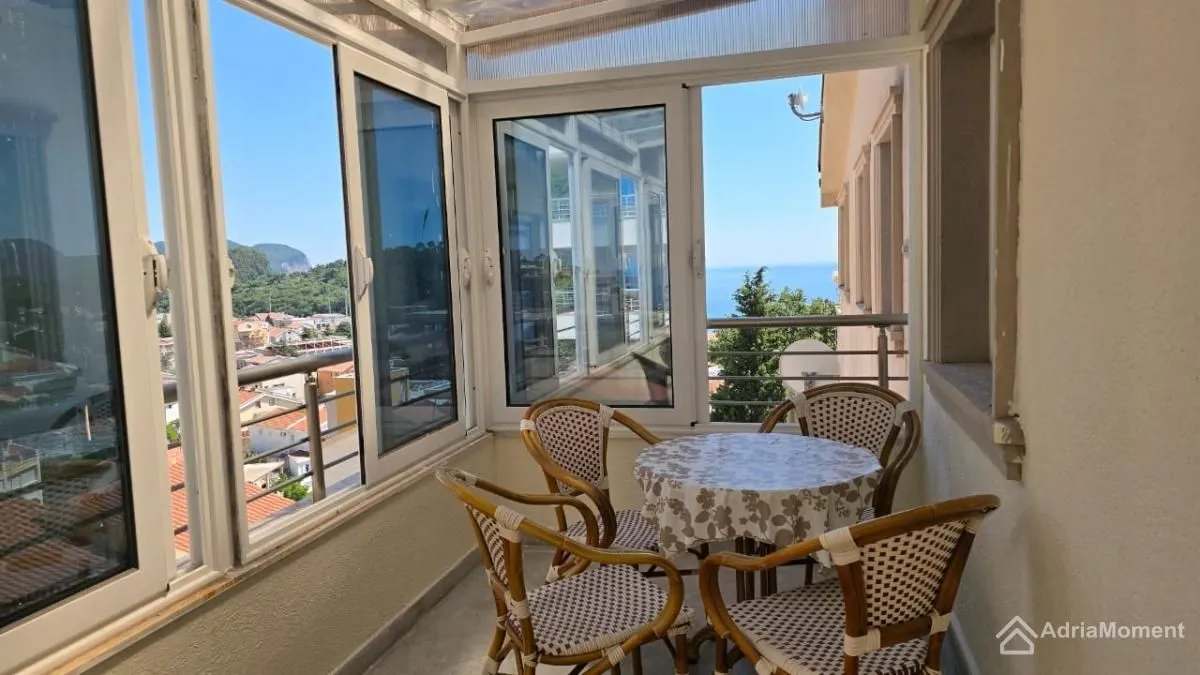 Prodaja, dvosoban stan, 74m², Petrovac, Budva