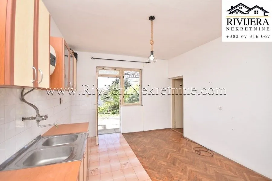 Prodaja, jednosoban stan, 32m², Centar, Herceg Novi