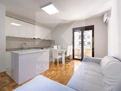 Prodaja, dvosoban stan, 58m², Bečići, Budva - image 3