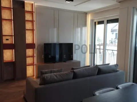 Izdavanje, trosoban stan, 85m², Stari Grad, Beograd