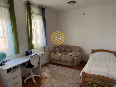 Prodaja, trosoban stan, 87m², Blok 6, Podgorica - image 6