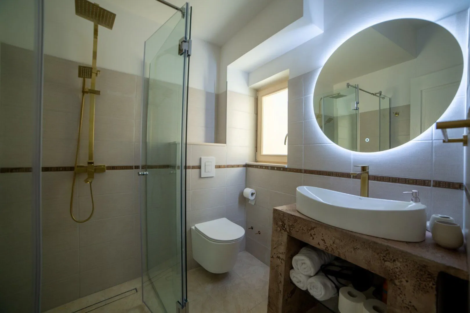 Rent, house, 315m², Tivat, Crna Gora
