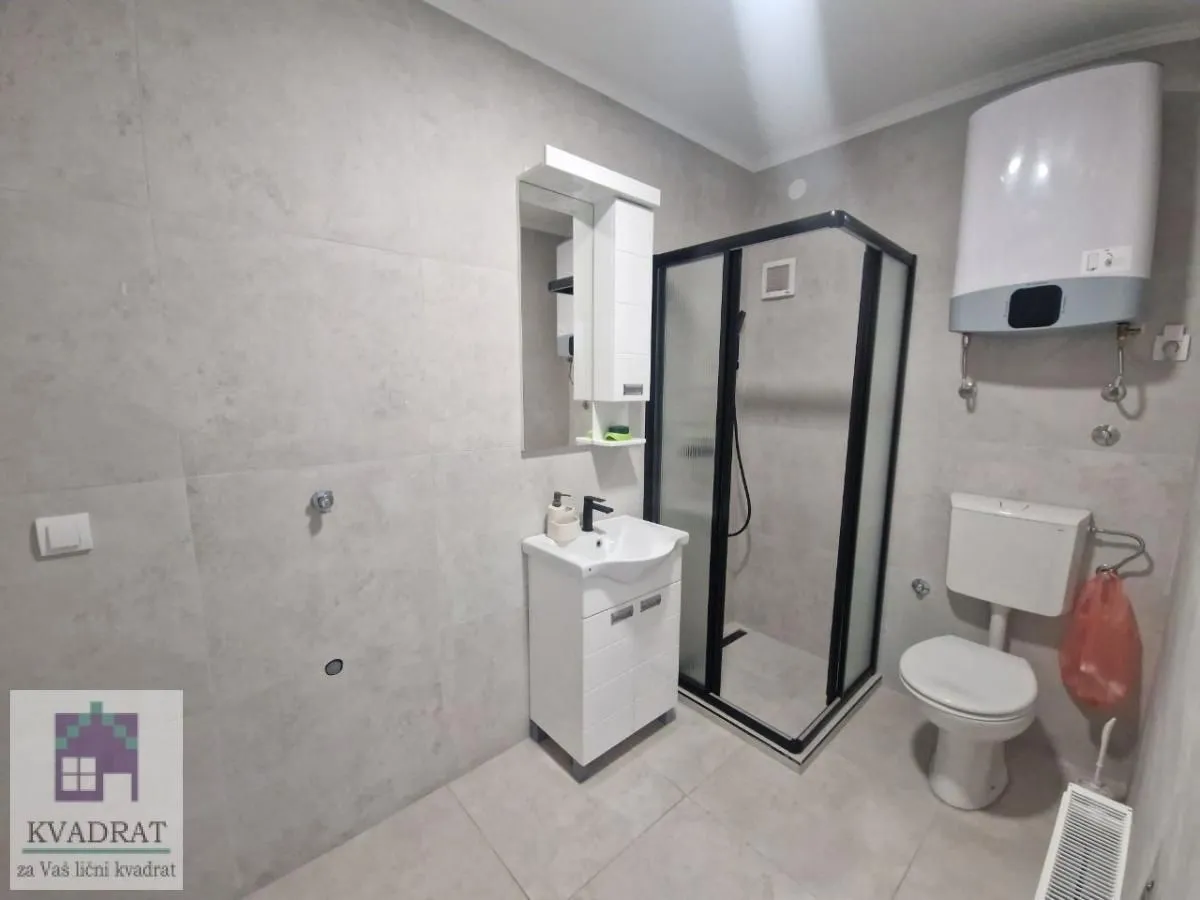 Rent, office space, 80m², Čukarica, Beograd