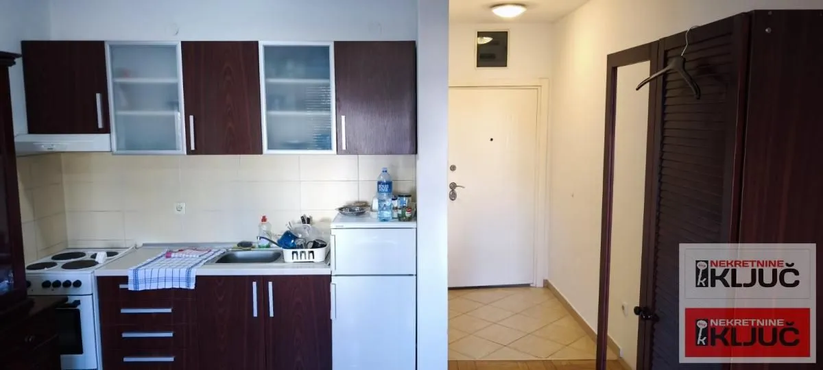 Izdavanje, garsonjera, 27m², Grbavica, Novi Sad Sve Podlokacije