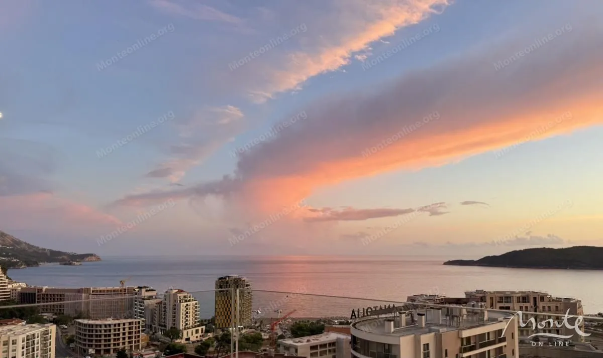 Prodaja, dvosoban stan, 62m², Bečići, Budva