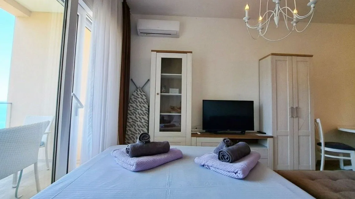 Sale, studio apartment, 38m², Dobre Vode, Bar