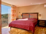 Sale, house, 200m², Krimovica, Kotor - image 18