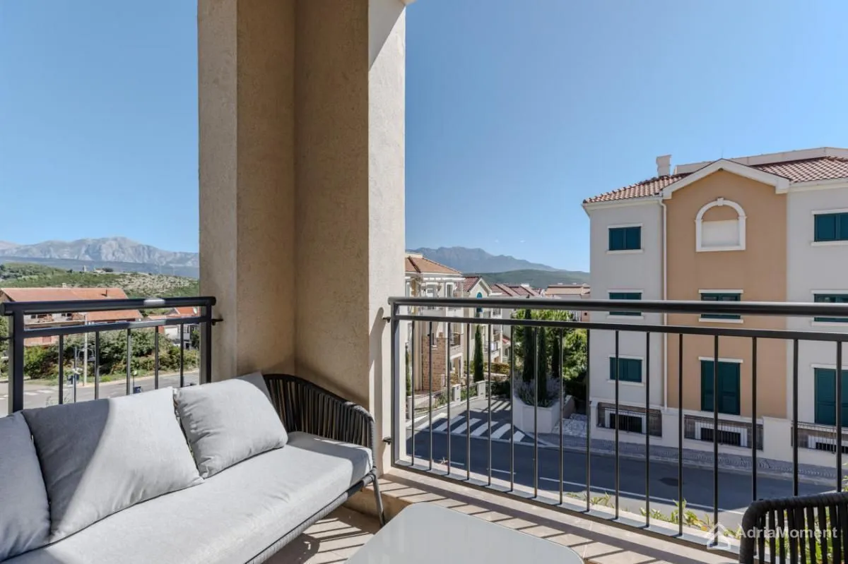 Prodaja, jednosoban stan, 50m², Luštica Bay, Tivat