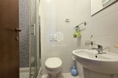 Rent, one bedroom apartment, 48m², City Kvart, Podgorica - image 8