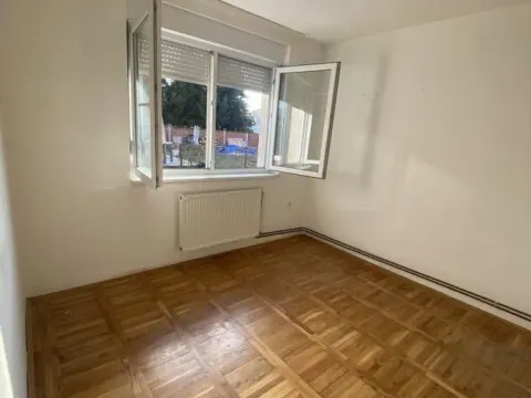 Izdavanje, trosoban stan, 100m², Veternička rampa, Novi Sad Sve Podlokacije - image 3