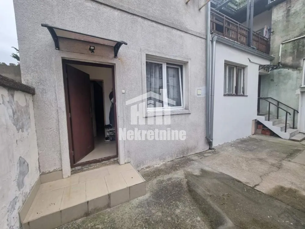 Sale, three bedroom apartment, 66m², Zemun Kalvarija, Zemun Sve Podlokacije