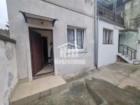 Sale, three bedroom apartment, 66m², Zemun Kalvarija, Zemun Sve Podlokacije - image 20