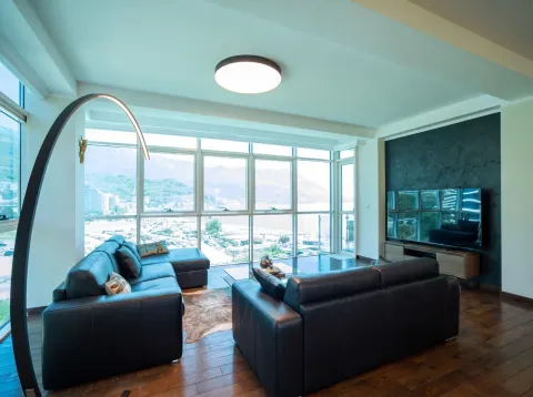 Sale, two bedroom apartment, 89m², Bečići, Budva - image 20