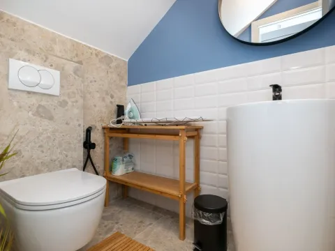 Rent, house, 180m², Gornja Gorica, Podgorica - image 15