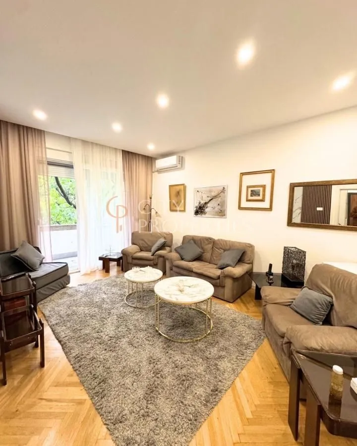 Izdavanje, stan, 75m², Centar, Podgorica