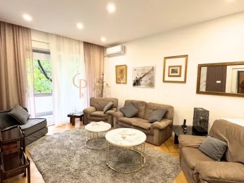 Izdavanje, stan, 75m², Centar, Podgorica - image 1