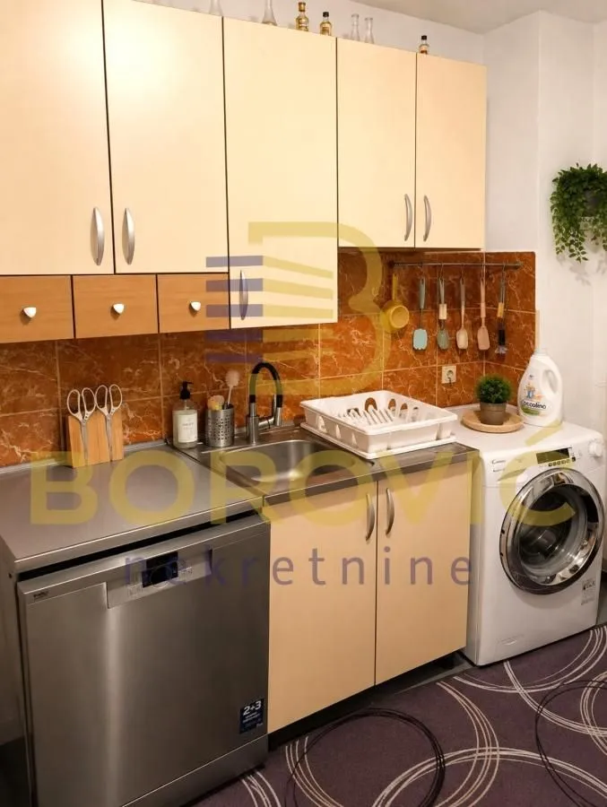 Sale, two bedroom apartment, 75m², Novi Beograd Blok 62, Novi Beograd Sve Podlokacije