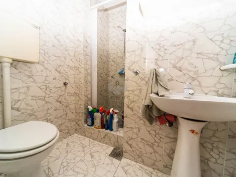 Prodaja, poslovni prostor, 52m², Preko Morače, Podgorica - image 9