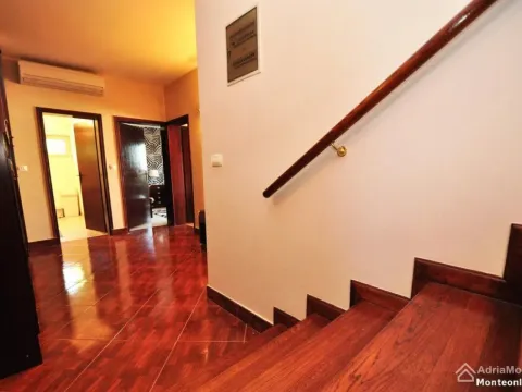 Sale, house, 308m², Bijela, Herceg Novi - image 10