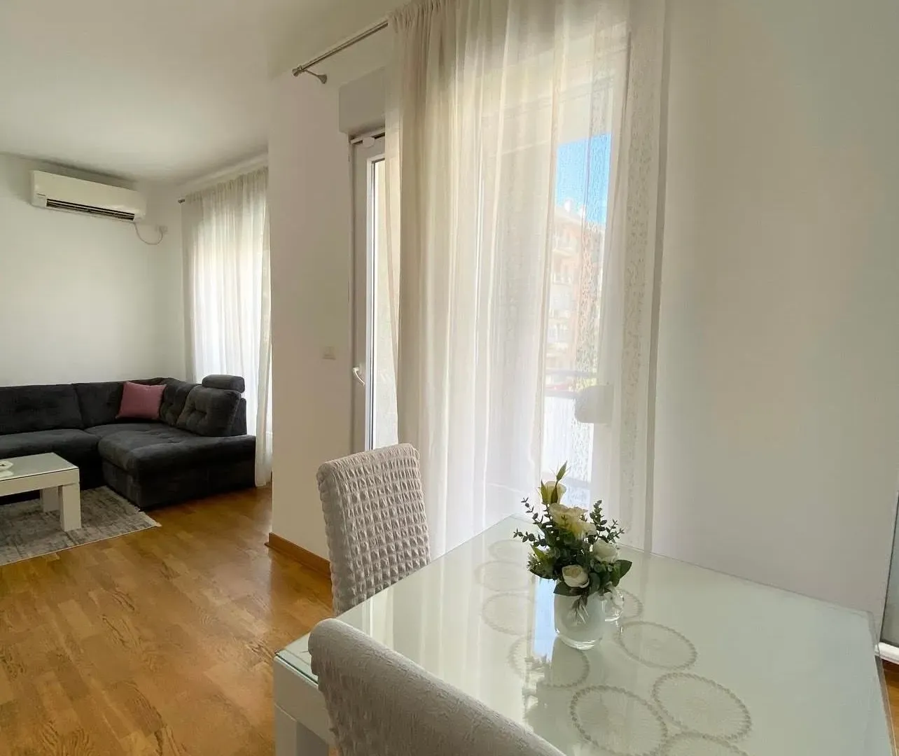 Rent, one bedroom apartment, 50m², City Kvart, Podgorica