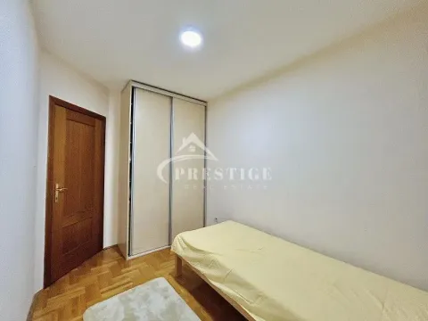 Izdavanje, jednosoban stan, 40m², Kod Big Fashion-a, Podgorica - image 8