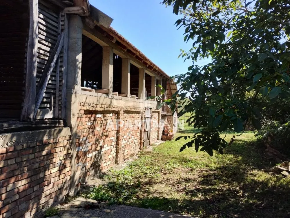 Sale, house, 170m², Obrež, Pećinci