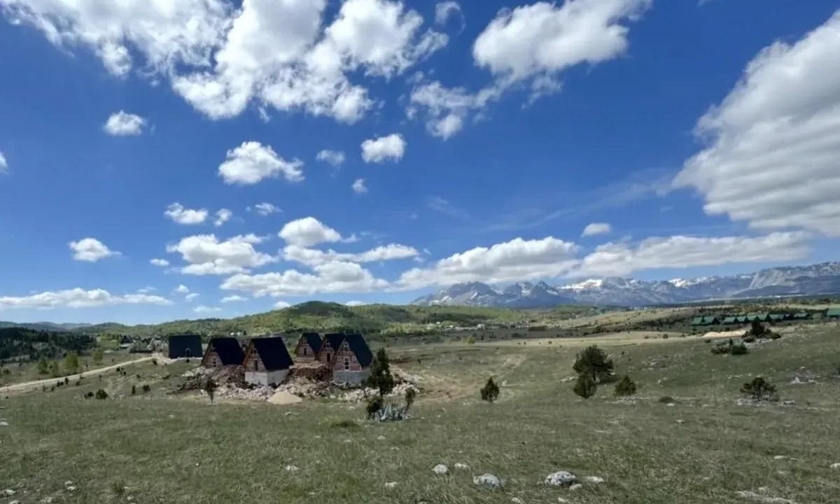 Prodaja, plac, 100000m², Borje, Žabljak