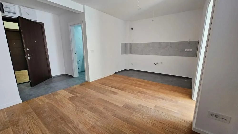 Prodaja, jednosoban stan, 39m², Cvetkova Pijaca, Zvezdara Sve Podlokacije
