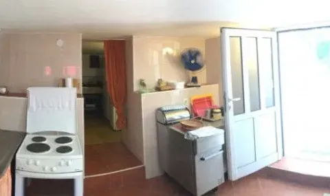 Prodaja, kuća, 220m², Sutomore, Bar - image 4