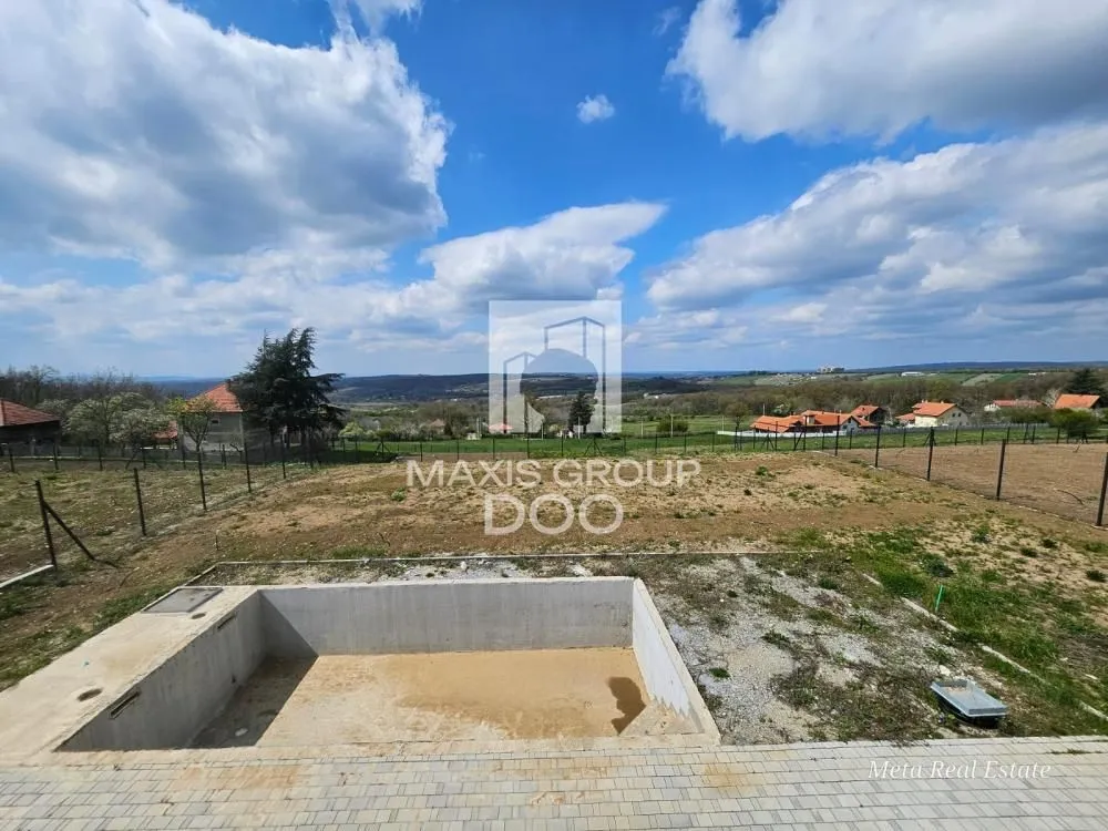 Prodaja, kuća, 272m², Kosmaj, Sopot