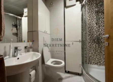 Izdavanje, jednosoban stan, 50m², City Kvart, Podgorica - image 5