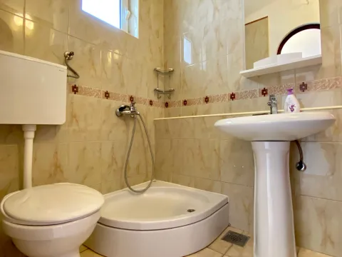 Rent, two bedroom apartment, 80m², Centar, Budva - image 9