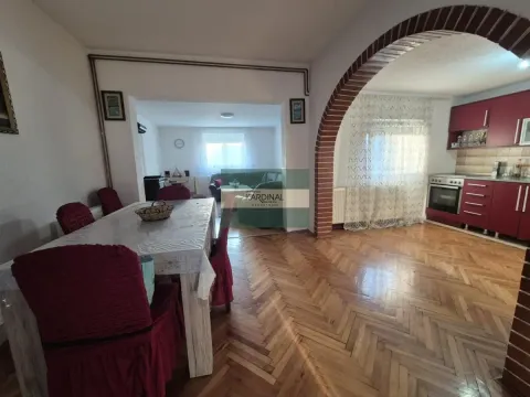 Prodaja, kuća, 150m², Rakitovo, Jagodina - image 12