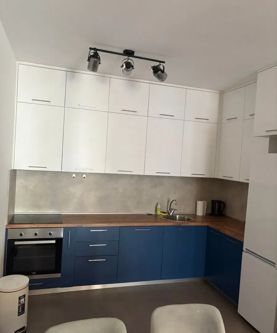 Izdavanje, jednosoban stan, 50m², Master Kvart, Podgorica