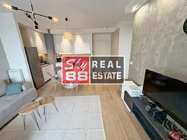 Izdavanje, dvosoban stan, 52m², Savski Venac, Beograd