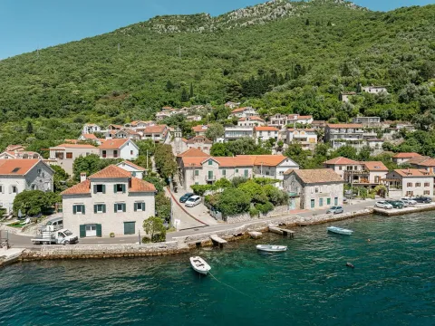 Sale, house, 291m², Lepetani, Tivat - image 29