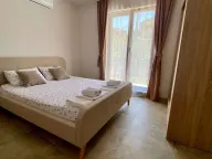 Izdavanje, dvosoban stan, 71m², Tivat, Crna Gora - image 5