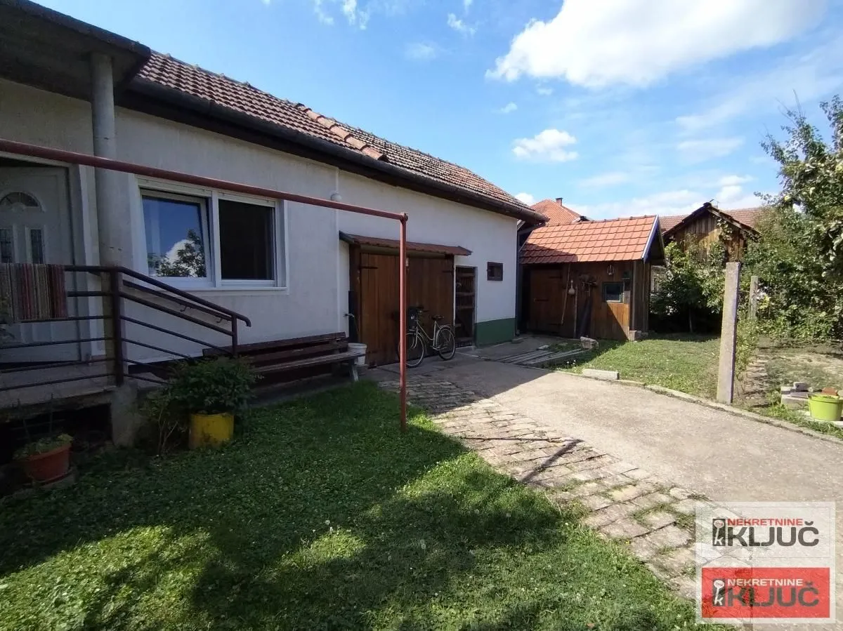 Prodaja, kuća, 148m², Futog, Novi Sad Sve Podlokacije