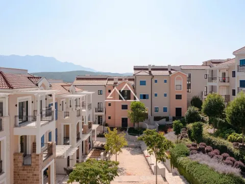 Sale, one bedroom apartment, 70m², Luštica Bay, Tivat - image 18