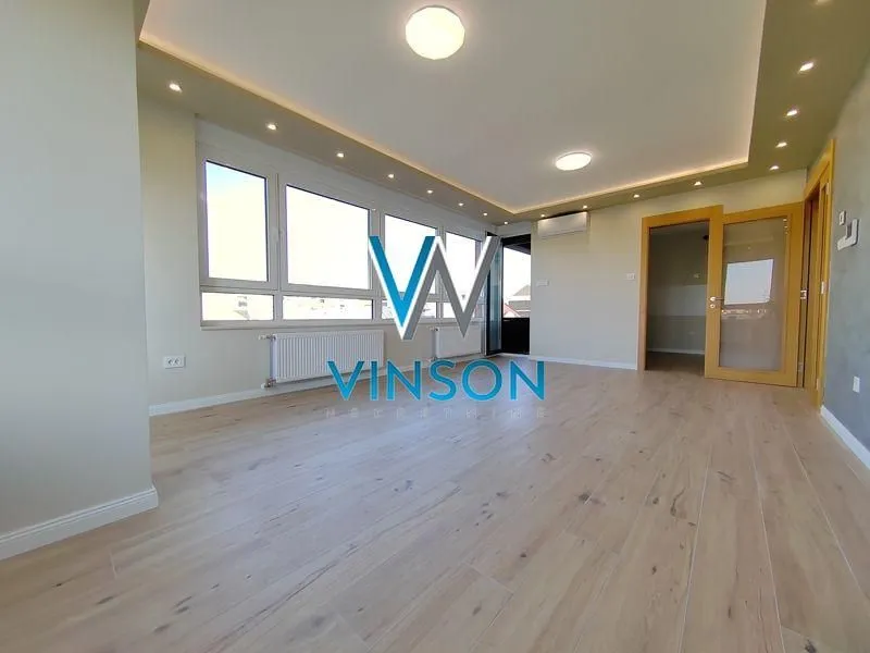 Rent, office space, 101m², Centar, Novi Sad