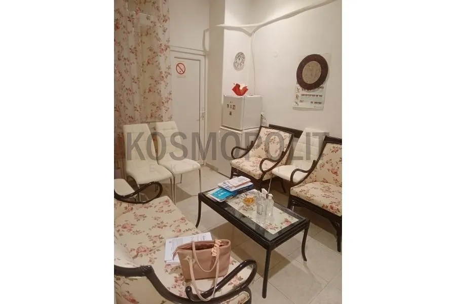 Izdavanje, jednosoban stan, 33m², Zemun Centar, Zemun Sve Podlokacije